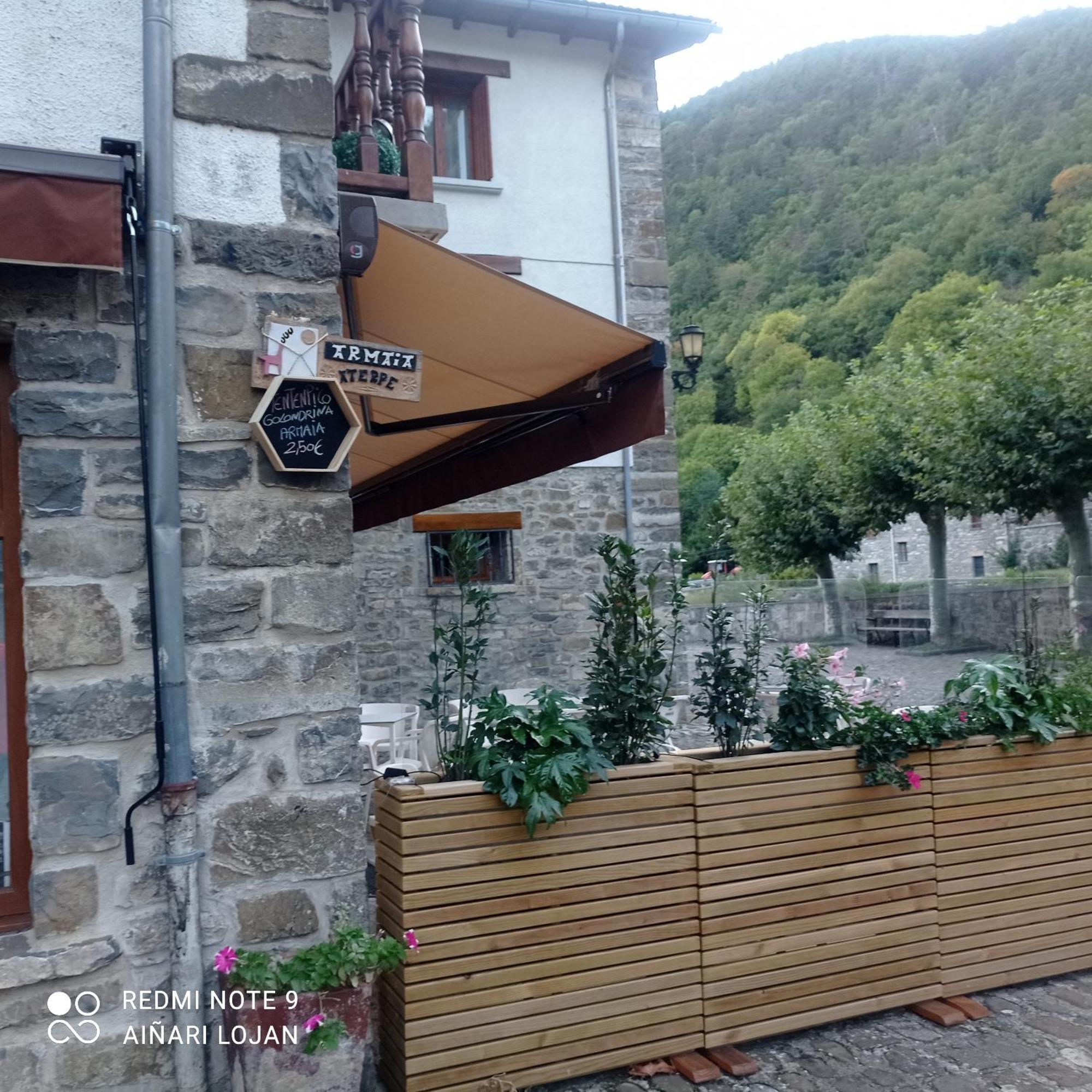 Albergue Armaia Artepea Urzainqui Exterior foto